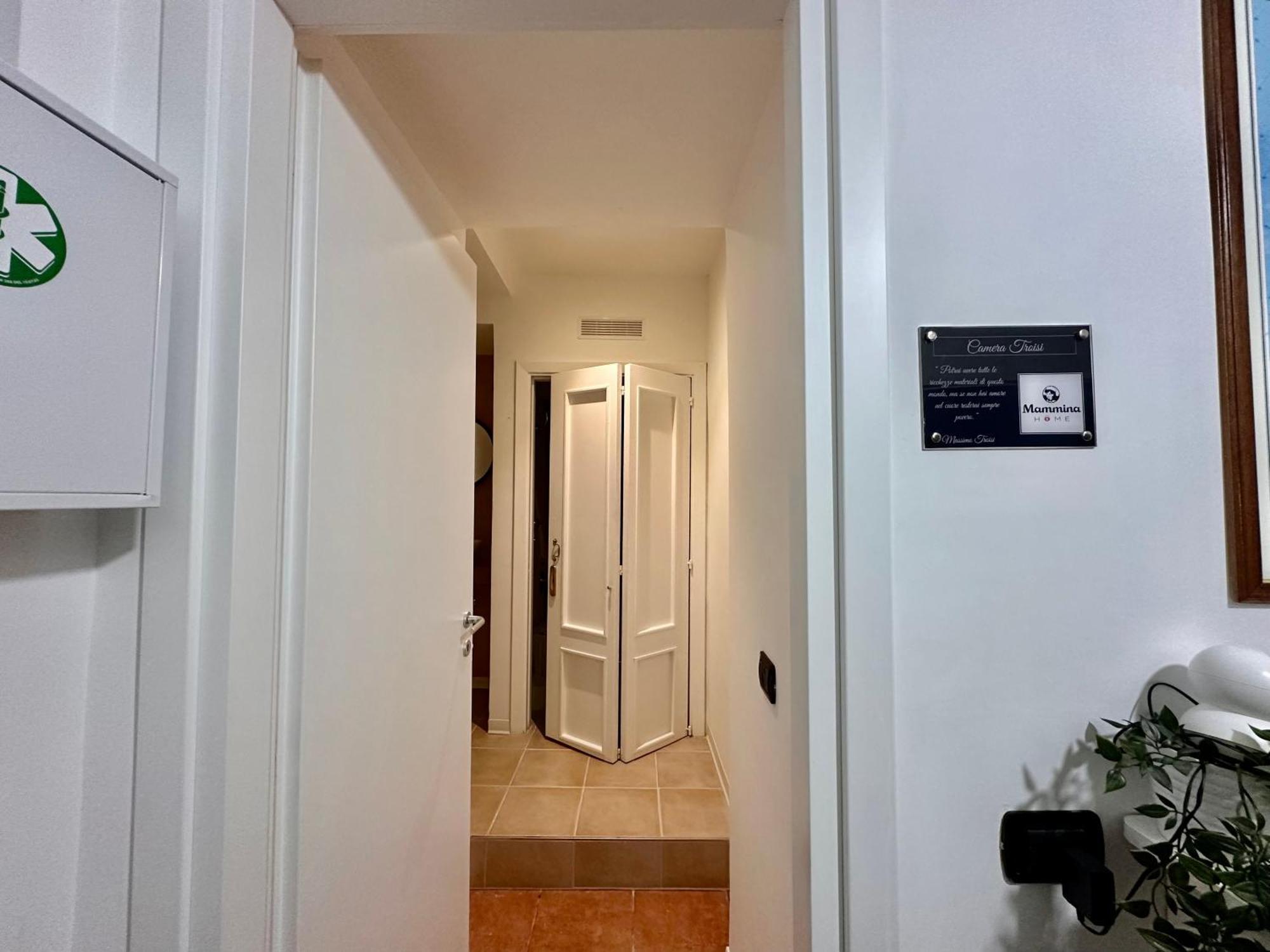 Mammina Home Naples Exterior photo